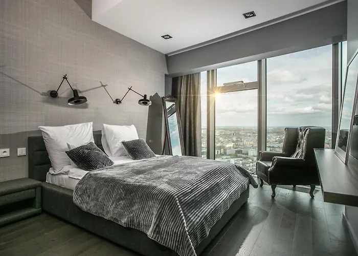 Apartamenty Z Jacuzzi W Sky Tower * Βρότσλαβ