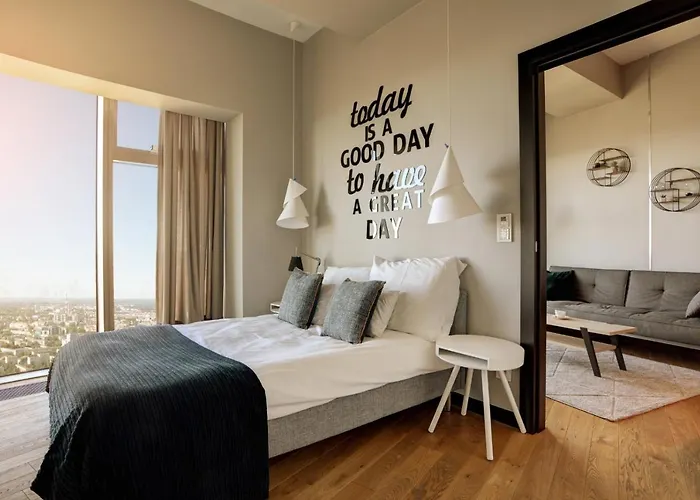 Apartamenty Z Jacuzzi W Sky Tower Διαμέρισμα *