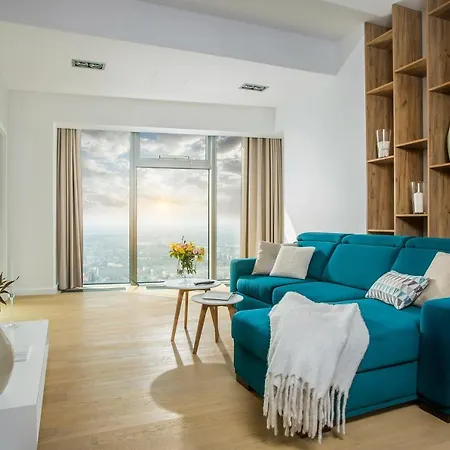 Sky Tower Panorama Apartments 公寓