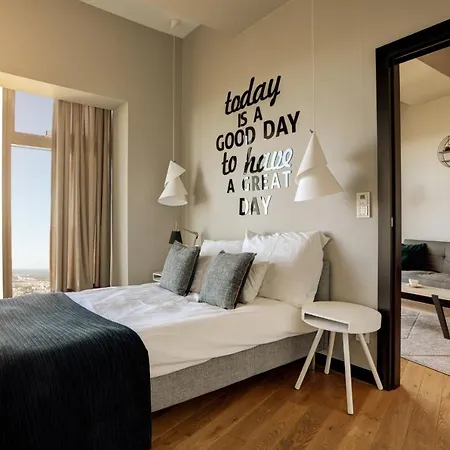 Apartamenty Z Jacuzzi W Sky Tower Appartement *