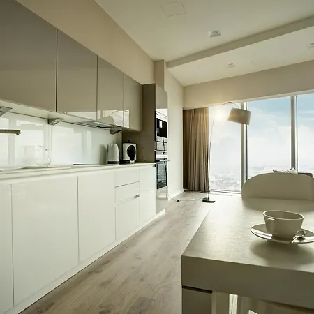 公寓 Sky Tower Panorama Apartments *