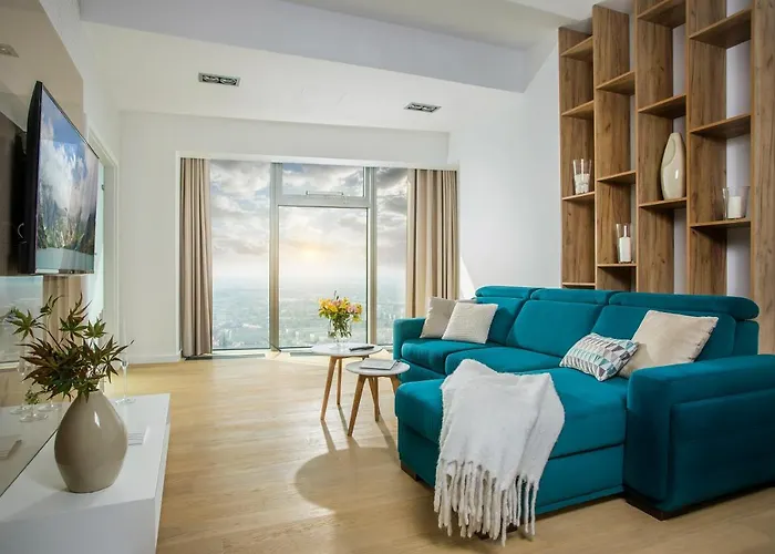 Sky Tower Panorama Apartments Апартаменты