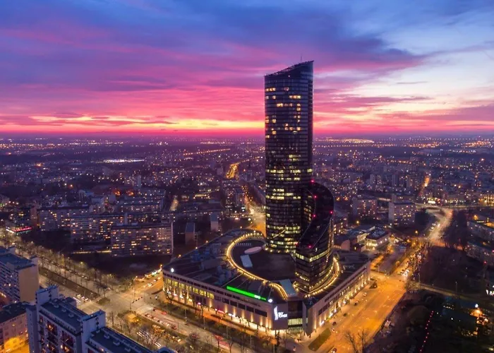 Sky Tower Panorama Apartments Апартаменты